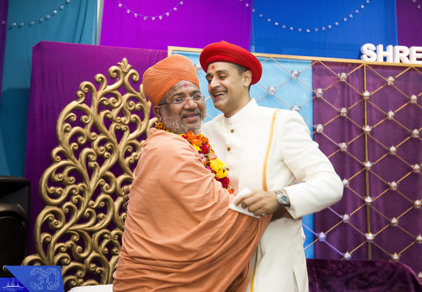 120  - ©1987-2017 SKS Swaminarayan Temple East London